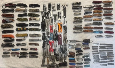 Lote de cinco (5) varios cuchillos de bolsillo plegables y multiherramienta Foto 1 de 4