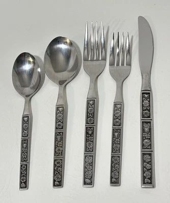 Patrón de fiebre de primavera de Corea de acero inoxidable Northland vintage - ajuste de lugar de 5 piezas Foto 1 de 4