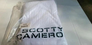 Asciugamano Scotty Cameron Caddy bianco/verde **nuovo con scatola** - Foto 1 di 1