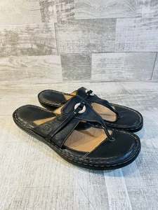 Born schwarze Leder-Riemensandale Keilabsatz Größe US 10 gepolsterte Sohle bequeme Schuhe - Bild 1 von 8