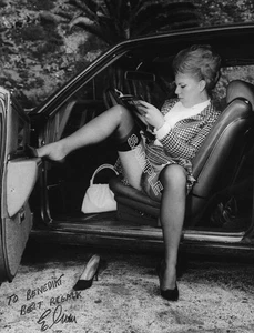 Vintage Nude Girls and Cars Retro Classic Model Photo N46252A - Picture 1 of 1