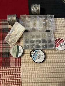 Lot Of: Hildie & Jo Finding Kits (2) Charm Kit, Jewelry Wire (3) & Cable Chains - Picture 1 of 5