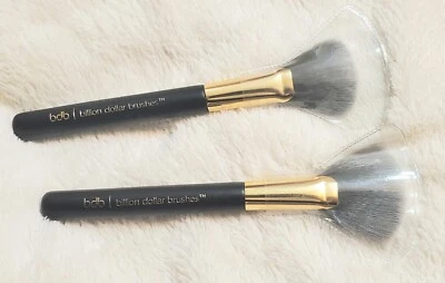 2x Billion Dollar Brushes - Fan Brush - Makeup Brush - Charcoal Infused Bristles - Image 1 of 3
