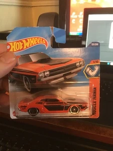 HOT WHEELS 71 DODGE CHALLENGER  DIE CAST CAR BIRTHDAY CHRISTMAS PRESENT TOY - Picture 1 of 1