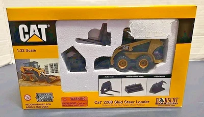 New 2005 Norscot 1/32 Diecast Cat Caterpillar 226B Skid Steer Loader w 3 Tools - Image 1 of 4
