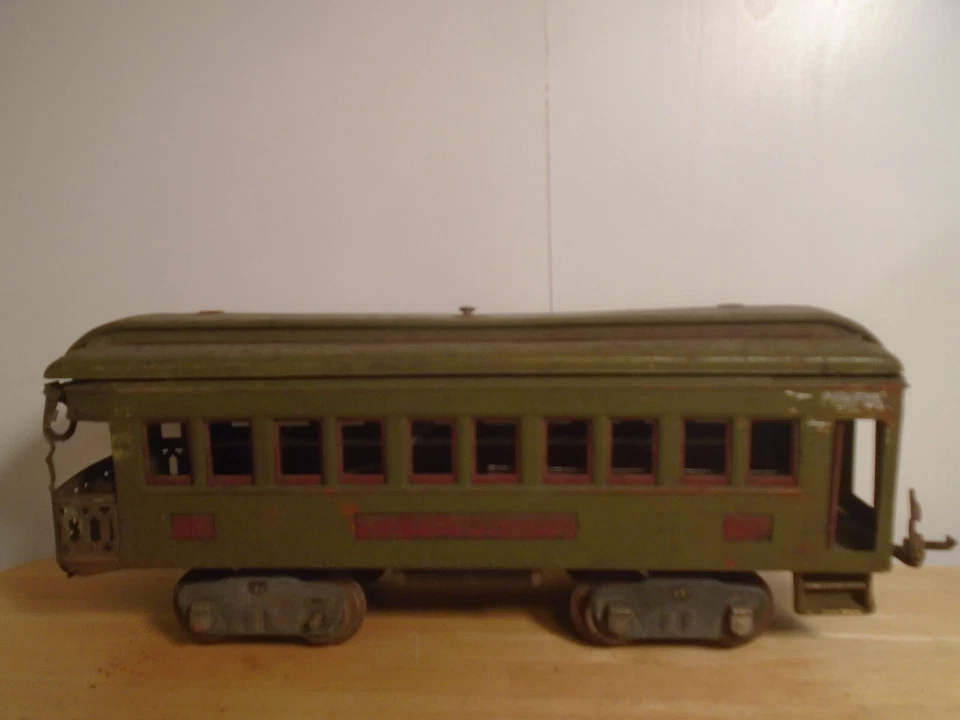 1925-32 VINTAGE PREWAR LIONEL STANDARD GAUGE #338 GREEN OBSERVATION CAR - Image 1 of 4
