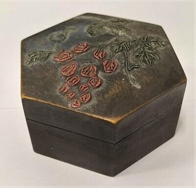 Antique/Vintage Small Wooden Pot/Box With Carved Flower Design • 5.99£