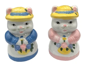 Vintage Salz & Pfefferstreuer Keramik, weiße Katzenkätzchen, blau rosa mit Sträußen - Bild 1 von 10