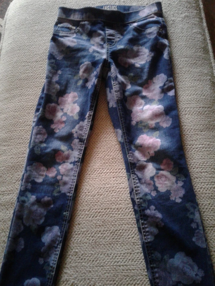 JUSTICE Navy with pink/purple flowers pull on jean legging, Girls 12 mid rise - Image 1 of 4