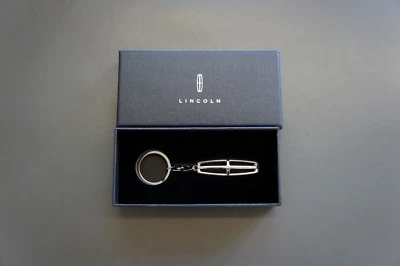 NIB Genuine Lincoln Classic Basic Silver Stainless Steel Metal keychain Key Ring - Image 1 of 4