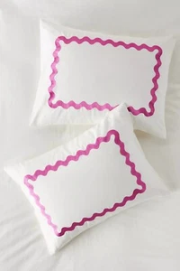 LAST PAIR NWT Anthropologie Maeve Scallop Organic Cotton Sateen Two Shams PINK - Picture 1 of 1