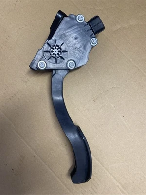 2007-2012 Lexus ES350 Gas Accelerator Pedal Travel Sensor Assembly 78110-33020 - Image 1 of 4