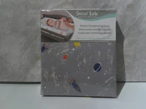 Trend Lab Flannel Changing Pad Cover/Space - Picture 1 of 3