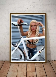 Cinelli Pista Girl Iconic A3 Wandposter Vintage Print Campagnolo Super C - Bild 1 von 1