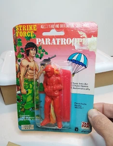 Jak Pak 1985 Vintage Paratrooper With Working Parachute Strike Force NOS Sealed - Picture 1 of 7