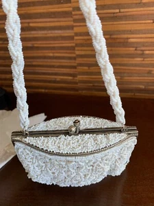 A Rare Vintage Walborg White Beaded Purse Exc. Condition * Come See, Come Sigh - Picture 1 of 11