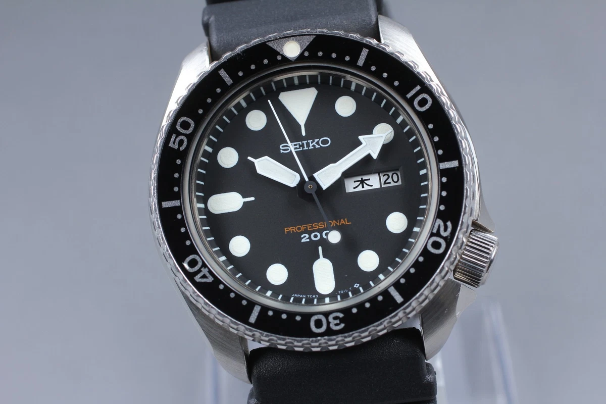 Seiko Diver Analog 200 m (20 ATM) Water Resistance Wristwatches