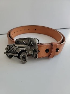 复古 1979 年 JEEP 牧马人印第安纳金属工艺皮带扣黄铜和尺寸 38 皮带 — 第 1/4 张图片