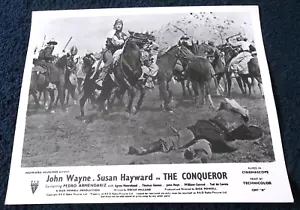 The Conqueror Original Cinema Lobby Card 1956 John Wayne Susan Hayward RKO Radio - Picture 1 of 2