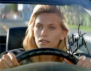 CSI: Miami NATASHA HENSTRIDGE as Renee Locklear SIGNED 8x10 Photograph w/ COA - Picture 1 of 4