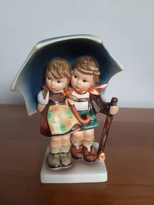 Hummel Goebel Stormy Weather Figurine TMK-6 Perfect Condition - Picture 1 of 9