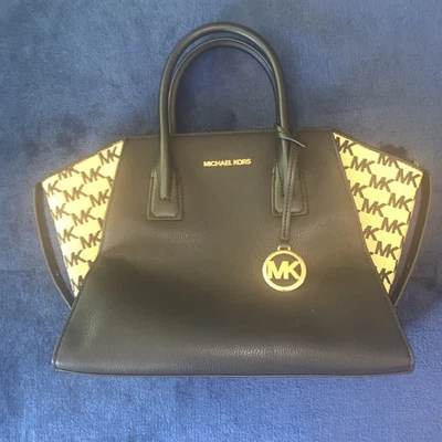 Avril MICHAEL KORS Handle / Shoulder Bag Black Leather With Straw Gussets Large - Image 1 of 4