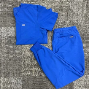 FIGS Technical Herren XXL Leon Top & XL Jogginghose royalblau Set Scrubs - Bild 1 von 12