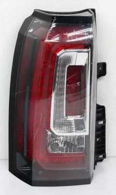 Lámpara trasera LED del lado izquierdo del conductor OEM para GMC Yukon, lente Yukon XL 84536242, ajuste C Foto 1 de 4
