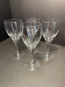 Luigi Bormioli Mastrepiece Wine Glasses Set of 4 Michelangelo 8Oz White Chablis - Picture 1 of 12