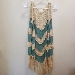 Umgee Womens’s size Small Green Fringe Crochet Boho Lagenlook Kimono - Picture 1 of 7