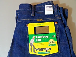NWT Wrangler Cowboy Cut Slim Fit Heavyweight 946DEN Denim Jeans Men's 35x34 - Picture 1 of 7