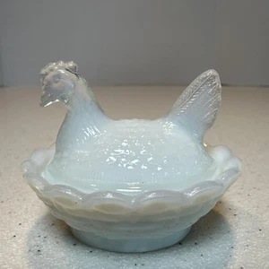 Boyd White Hen On A Nest Salt Cellar - Picture 1 of 13