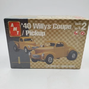 1940 Willys Coupe or Pickup AMT ERTL 1:25 Scale Model Kit Build 2 Ways - Bild 1 von 7