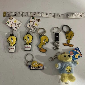 Rare, Vintage,Warner Brothers,Tweety Bird Keychain Ultimate Lot 7 Piece Loony - Picture 1 of 1