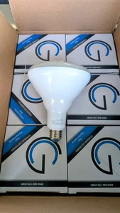 GREENCREATIVE 98464 TITANIUM LED PRO BR-40-E26-11W-2700K 950L 11BR40DIM QTY-1  - Picture 1 of 8