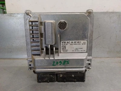 04L907445E centralina motore per SKODA OCTAVIA III (5E3 NL3 NR3) 2012 5204254 - Immagine 1 di 4