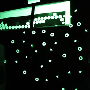 70 petits stickers autocollants phosphorescent lumineux la nuit chambre enfant - Picture 1 of 8