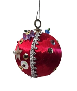 VTG Beaded Sequin Push Pin Christmas Ornament 70s MCM Mod Handmade OOAK Red 14 - Picture 1 of 8
