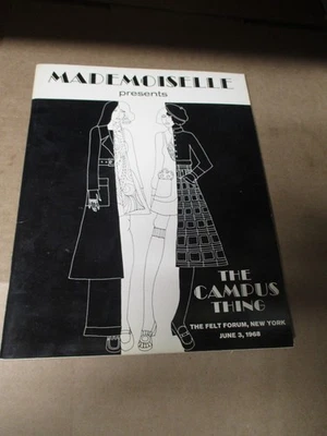 MADEMOISELLE Presents THE CAMPUS THING June 3, 1968  Magazine B239 PB Foto 1 de 4