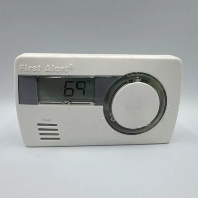 First Alert CO1210 Multi-Function Digital Carbon Monoxide Detector Alarm No Box - Image 1 of 4