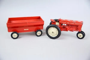 VTG Tru-Scale Farm Toy Tractor 1950s 1/16 Metal International Harvester Trailer - Picture 1 of 15