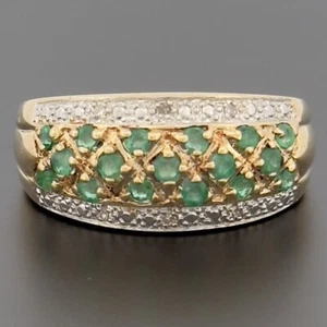 14ct Yellow Gold Emerald & Diamond Cluster Ring Size R Hallmarked - Picture 1 of 9