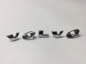 Set lettere cromate 'Volvo' nuove. PV, Amazon e P1800. Riproduzione di Buona Qualità. - Foto 1 di 3