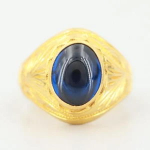22K Yellow Gold Synthetic Spinel Ring....size 8 - Picture 1 of 8