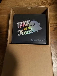 GradedGuard PSA Graded Case Trick or Treat - Sealed Display Case (10x Guards)💎 - Picture 1 of 3