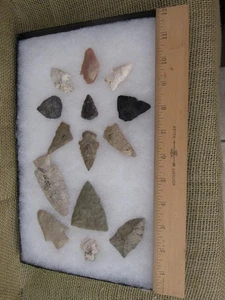 Indian ARTIFACTS and ARROWHEADS ~ Lot of 14 ~ Different Shapes & Sizes - Picture 1 of 13