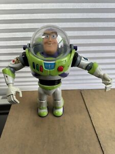 Toy Story Buzz Lightyear 12-inch Action Figure Thinkway Disney Store Talking