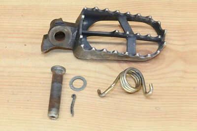 Yamaha WR426F WR 426F 2001 2002 YZ426F YZ OEM lado derecho reposapiés reposapiés clavija Foto 1 de 4