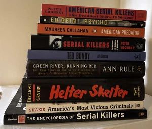 TRUE CRIME 9 Book Lot : Helter Skelter, Serial Killers, Ed Gein, Last Meals Ckbk - Picture 1 of 7
