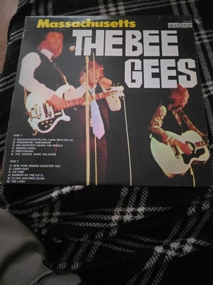 BEE GEES - MASSACHUSETTS   EX+ VINYL LP  / New York / sweetheart / lamplight - Image 1 of 3